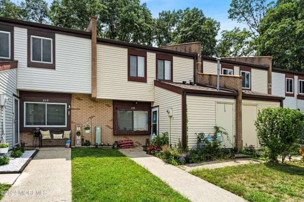 278 Central Boulevard E #11, Brick, NJ 08724