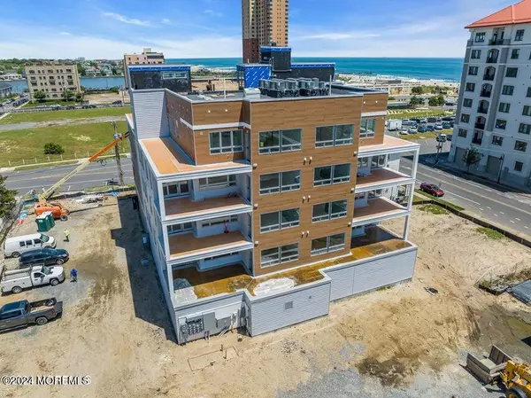 Asbury Park, NJ 07712,204 Seventh Avenue #203