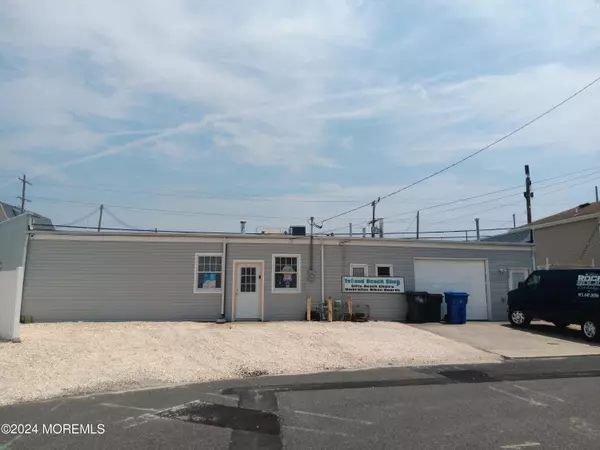 Lavallette, NJ 08735,3561 Route 35