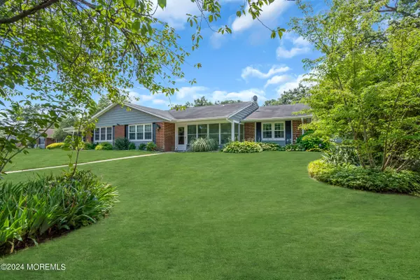 Lakewood, NJ 08701,520 Portsmouth Drive