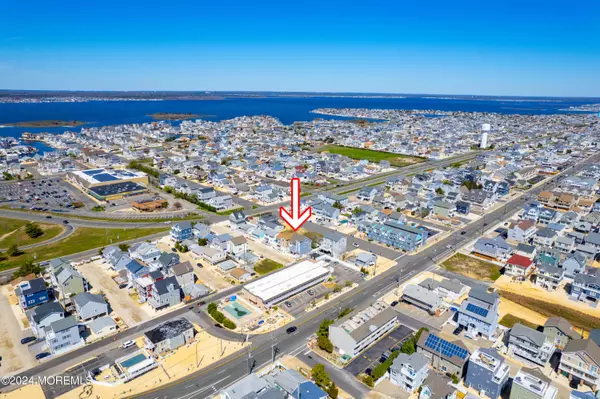 Ortley Beach, NJ 08751,109 Eisenhower Avenue