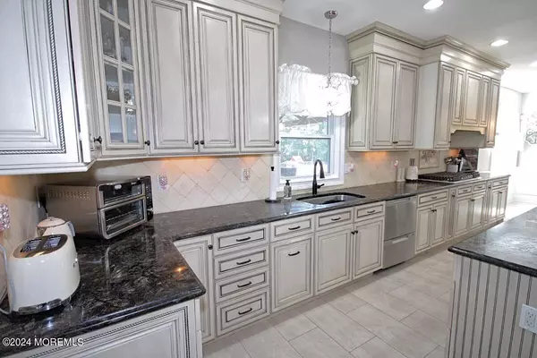 Jackson, NJ 08527,111 Wiseman Road