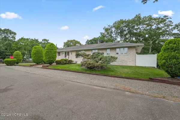 Forked River, NJ 08731,1326 Leguene Avenue