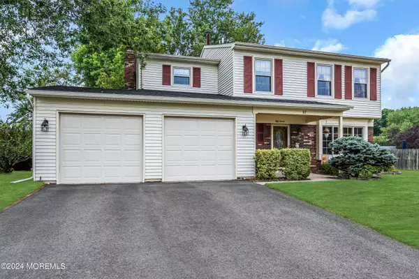 Howell, NJ 07731,57 Markwood Drive