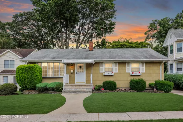 South Amboy, NJ 08879,335 Portia Street