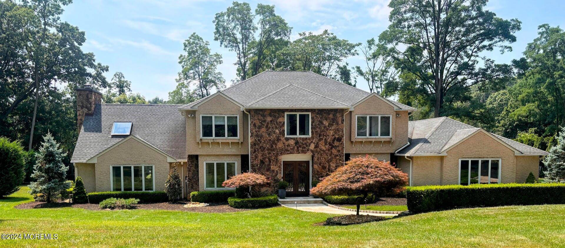 4 Cobblestone Court, Holmdel, NJ 07733