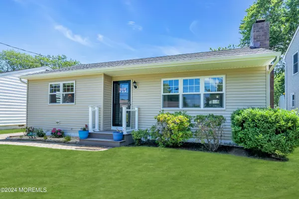 Point Pleasant, NJ 08742,3128 Pocahontas Avenue