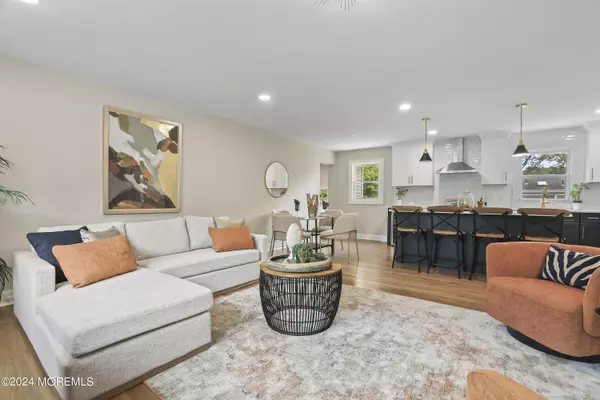 Oceanport, NJ 07757,10 Bradley Avenue