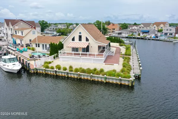 2 Topsail Road, Brick, NJ 08723