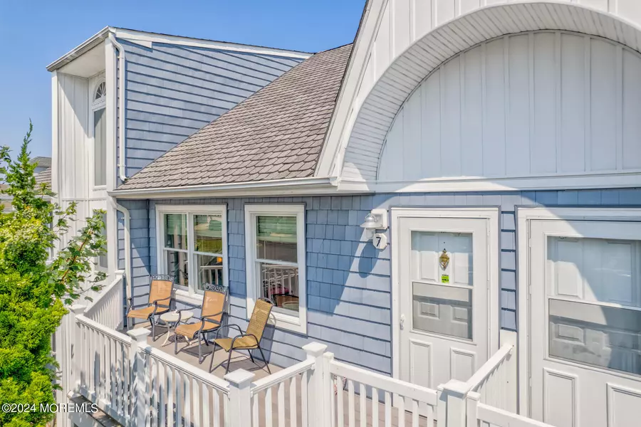 10 SE Central Avenue #7, Seaside Park, NJ 08752