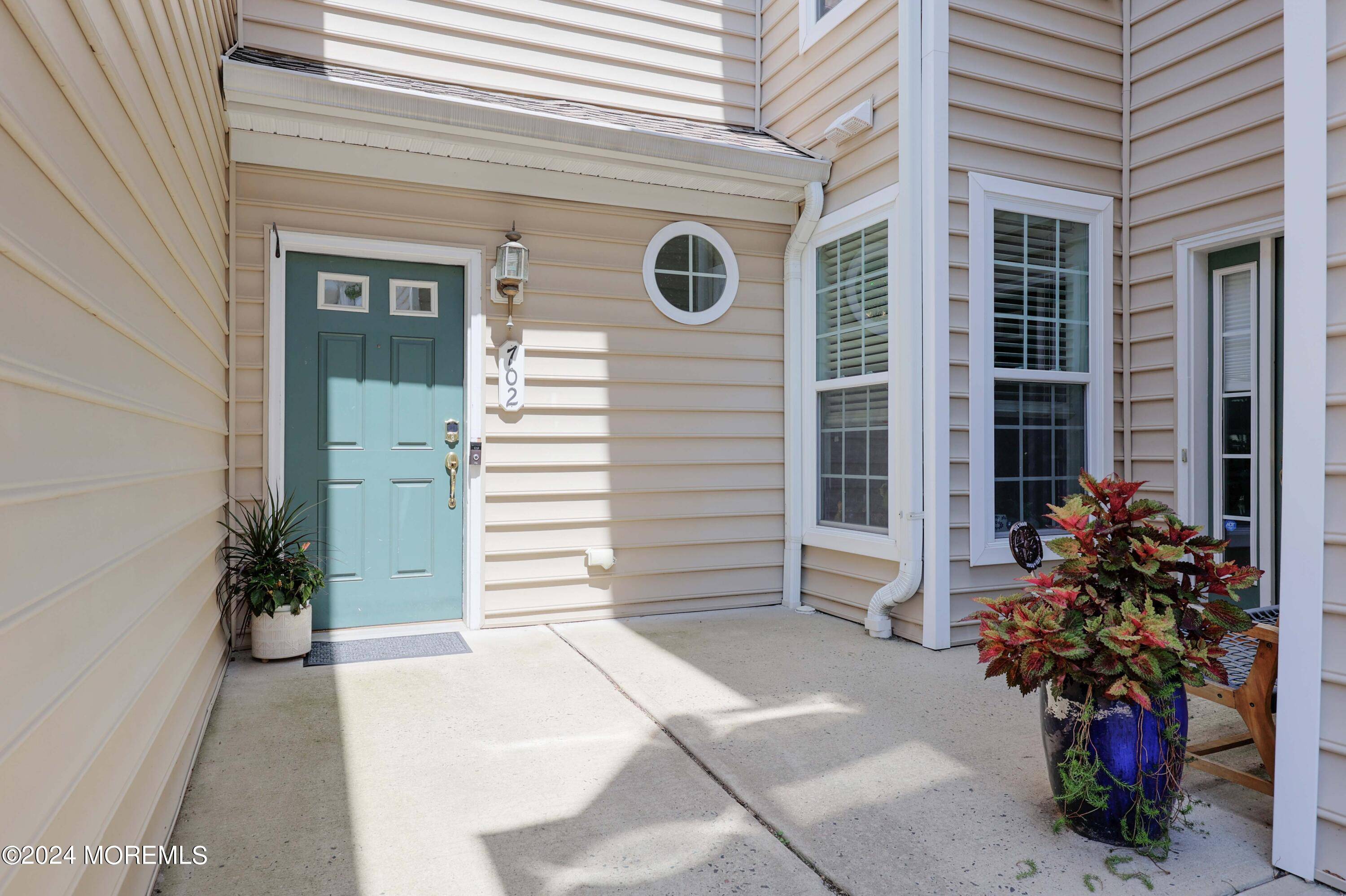702 Abby Road,  Middletown,  NJ 07748