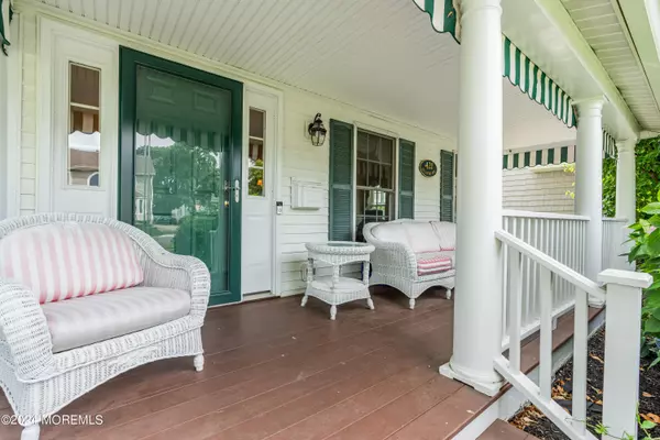 Spring Lake, NJ 07762,421 Atlantic Avenue