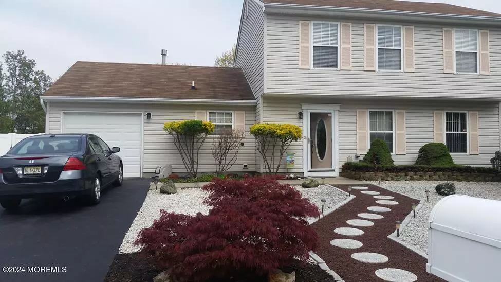 522 Whitehorn Court, Brick, NJ 08723