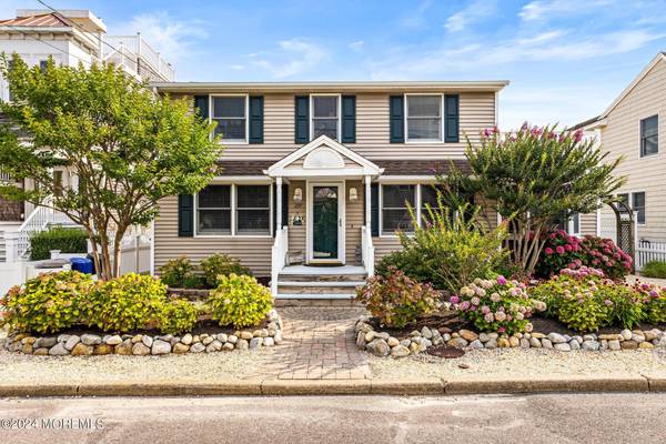 119 E South 34th Street, Long Beach Twp, NJ 08008