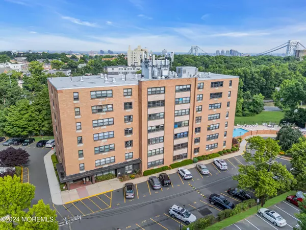 2352 Linwood Avenue #6A, Fort Lee, NJ 07024