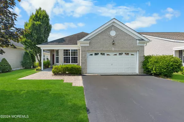 Jackson, NJ 08527,118 Huntington Drive