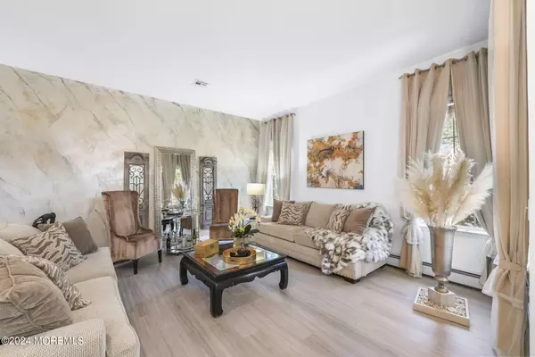 Jackson, NJ 08527,2 Cypress Point Lane