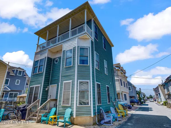 Lavallette, NJ 08735,65 E Atlantic Way