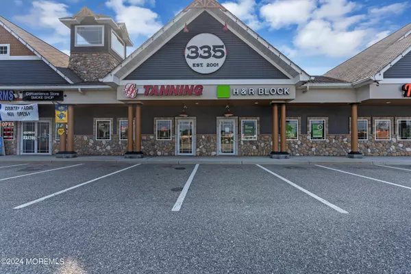 335 N Main Street, Lanoka Harbor, NJ 08734