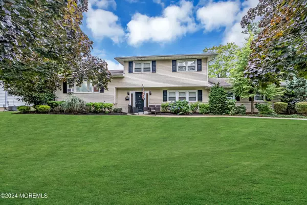 86 Parker Road, West Long Branch, NJ 07764