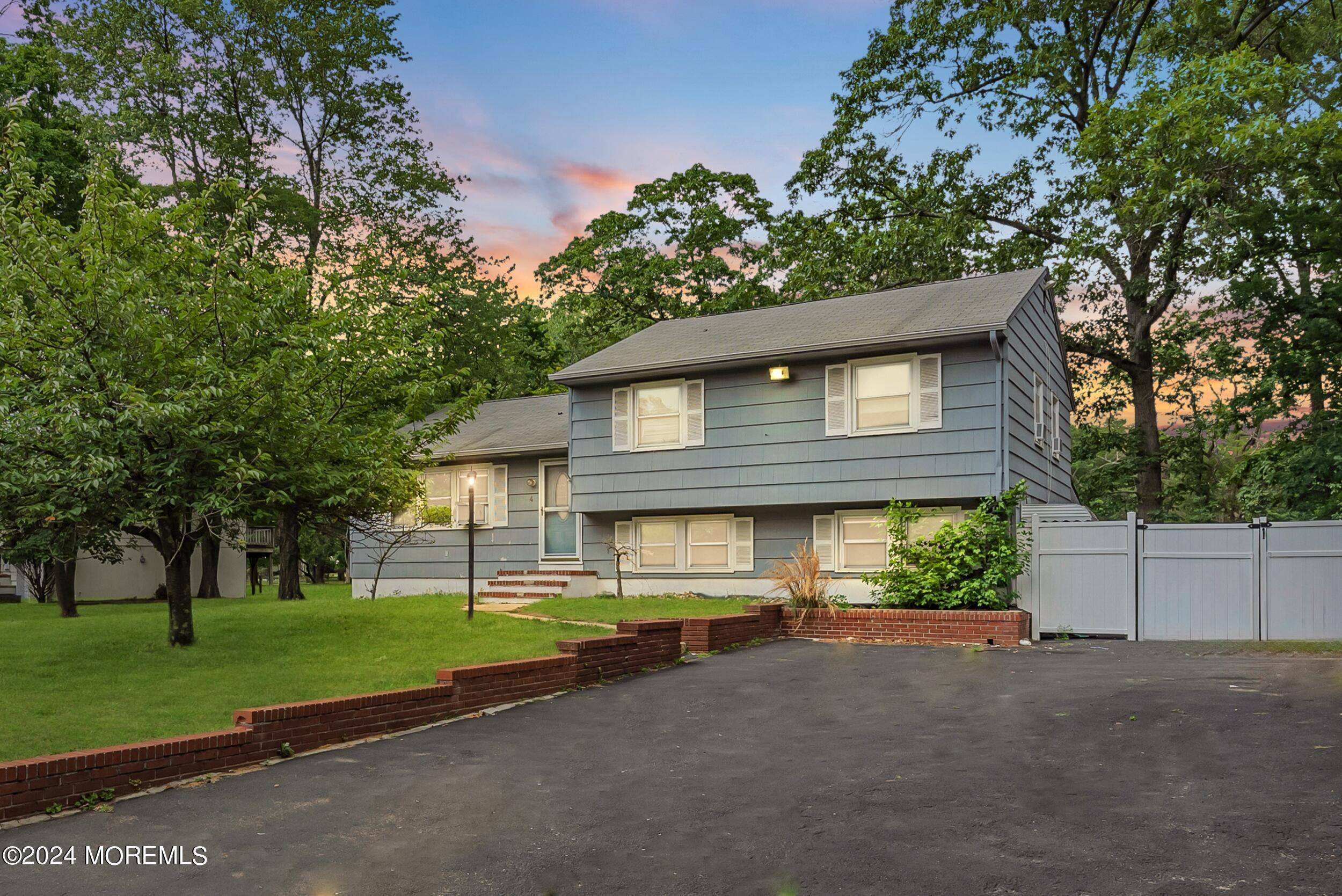 4 Ash Street, Eatontown, NJ 07724