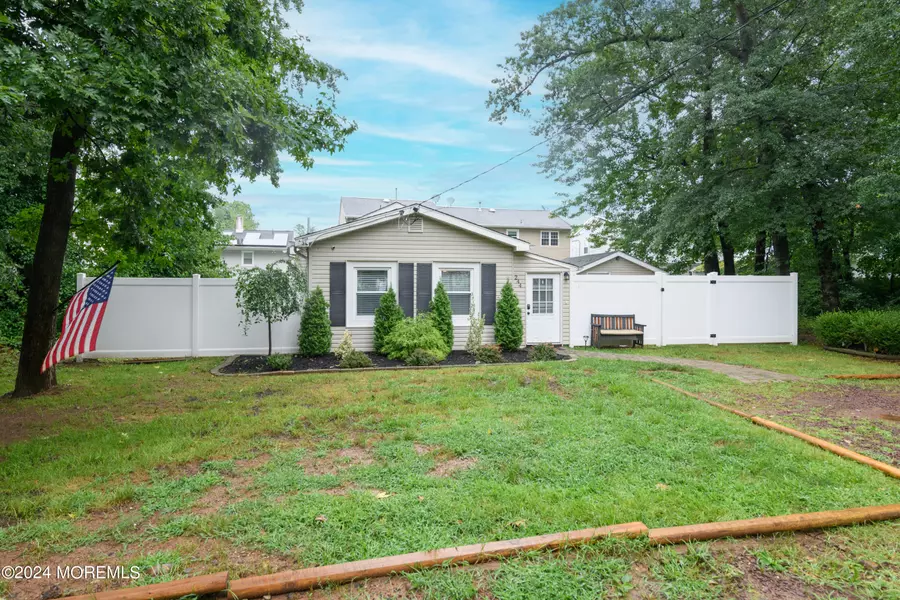 244 Amboy Road, Keyport, NJ 07735