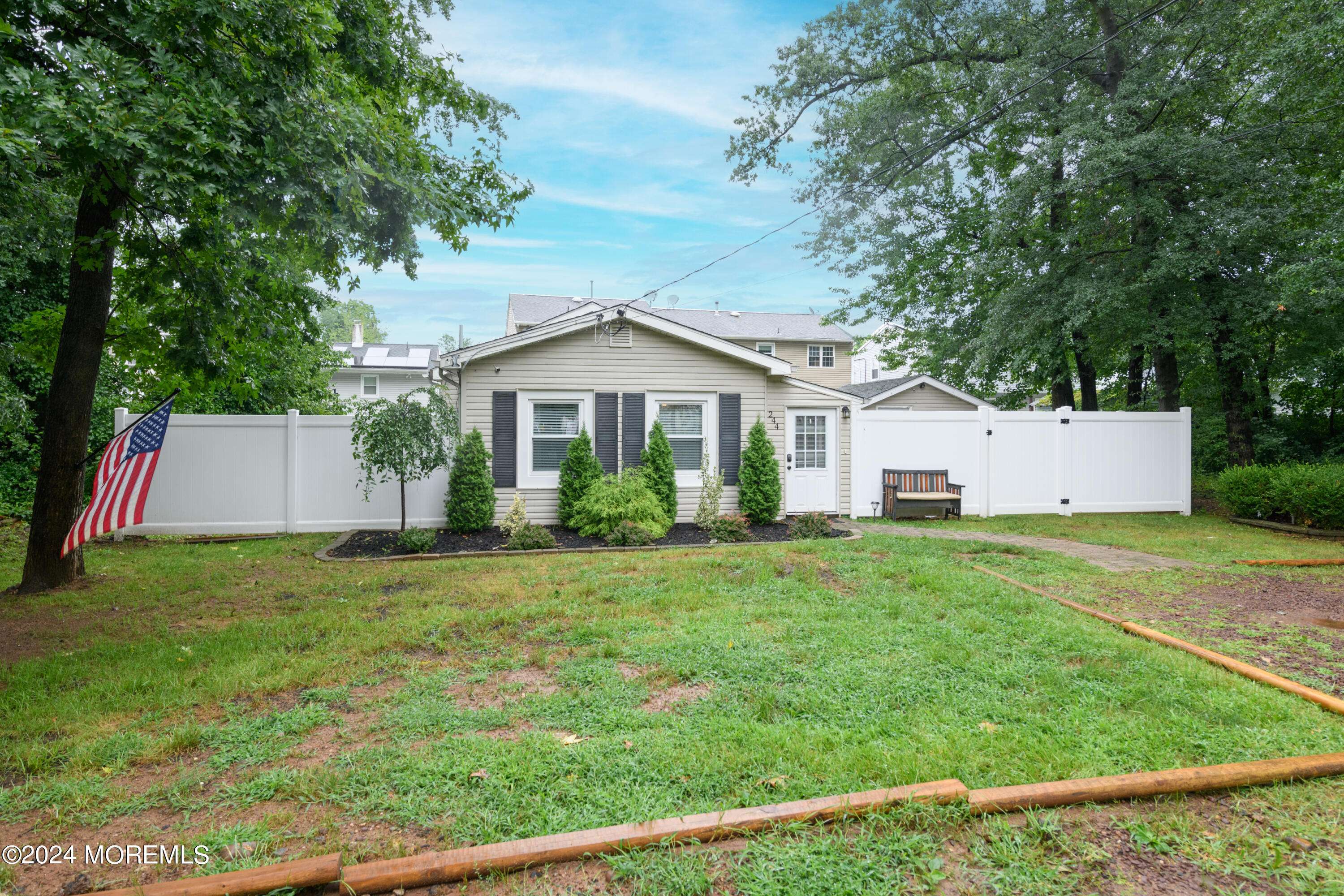 244 Amboy Road, Keyport, NJ 07735