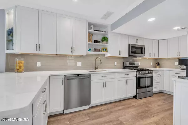 Ortley Beach, NJ 08751,1800 Route 35 #2A