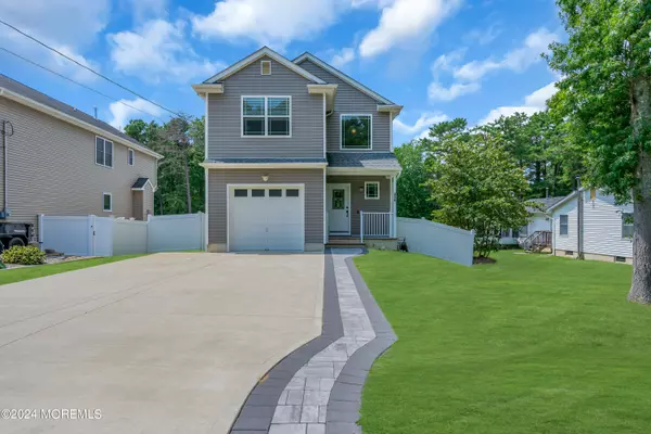 Bayville, NJ 08721,406 Nixon Avenue