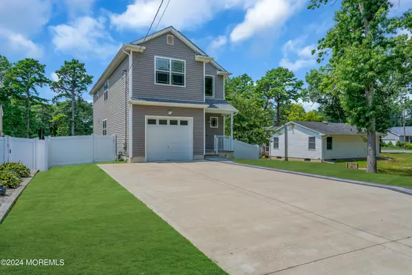 Bayville, NJ 08721,406 Nixon Avenue