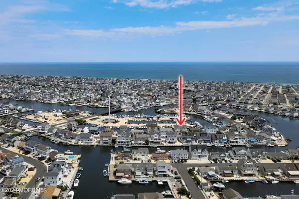 Lavallette, NJ 08735,321 Venice Drive