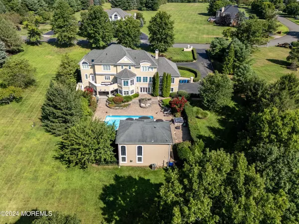 Colts Neck, NJ 07722,4 Country Club Lane