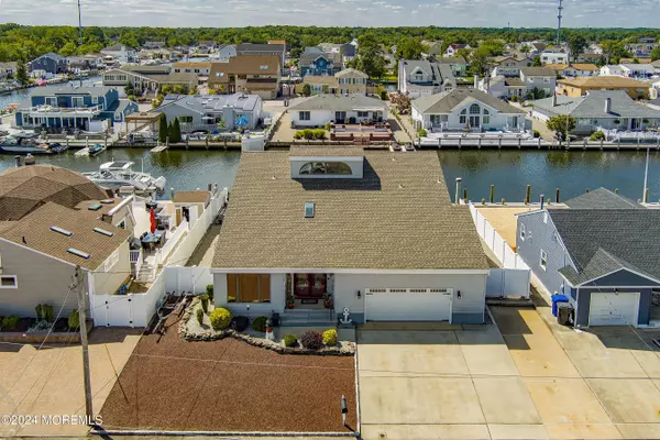 596 Baron Street, Toms River, NJ 08753