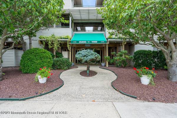 2108 Central Avenue #7, Seaside Park, NJ 08752