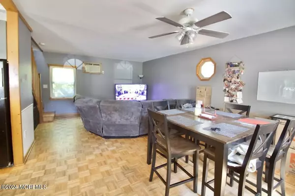 Jackson, NJ 08527,362 Toms River Road