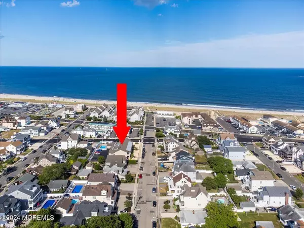 Point Pleasant Beach, NJ 08742,101 New Jersey Avenue #6E