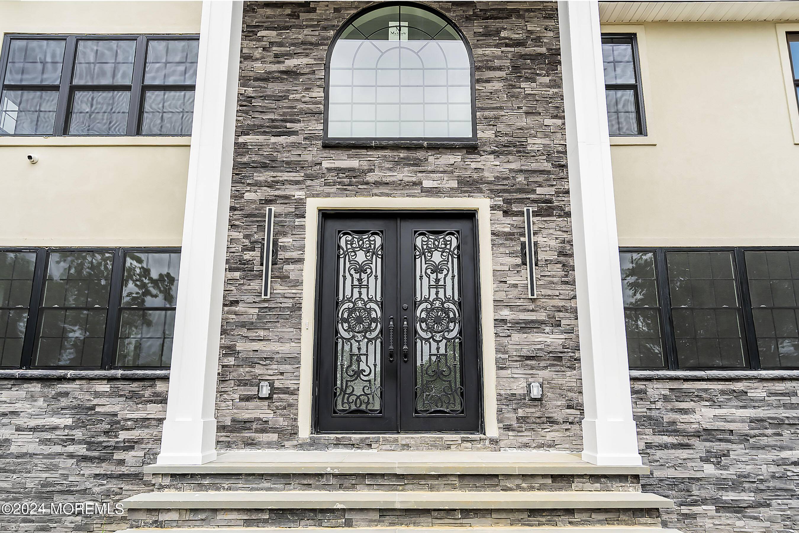 Morganville, NJ 07751,157 Texas Road