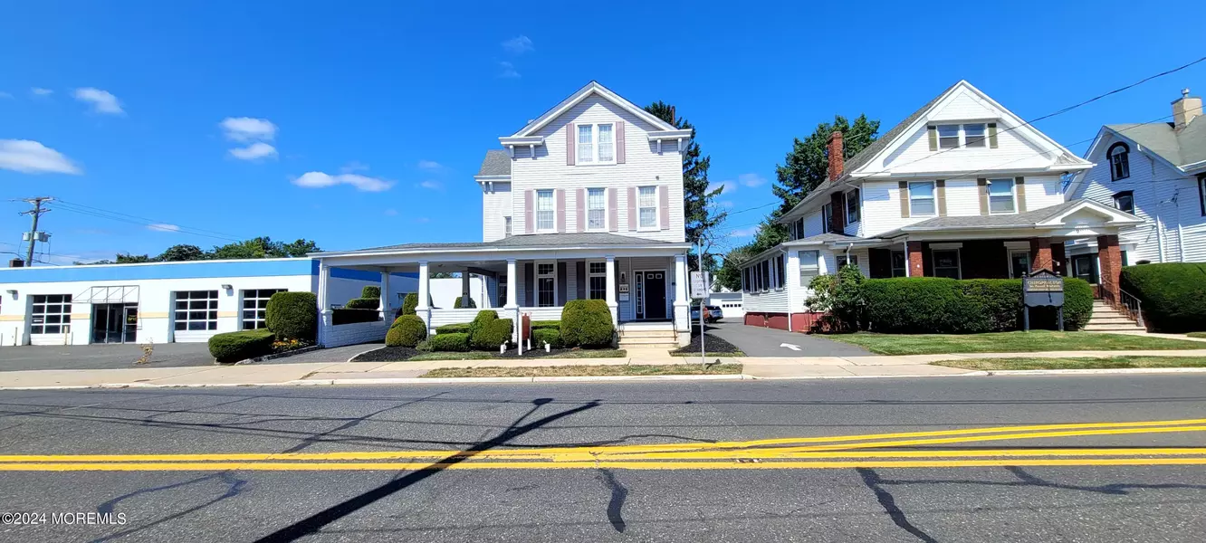 7 Broadway Road, Freehold, NJ 07728