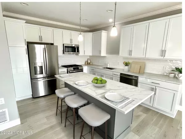 Seaside Heights, NJ 08751,234 Sampson Avenue #3