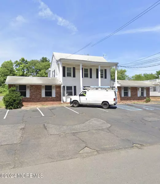 725 Highway 34, Matawan, NJ 07747