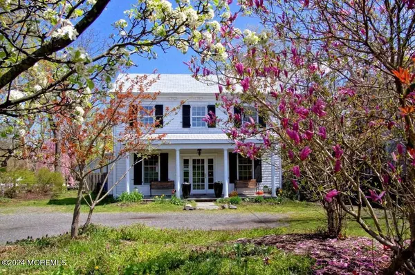 483 Locust Point Road, Middletown, NJ 07748
