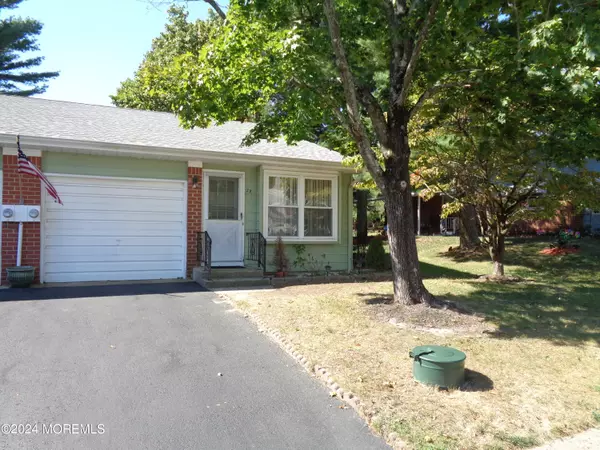 2 Raleigh Drive, Whiting, NJ 08759