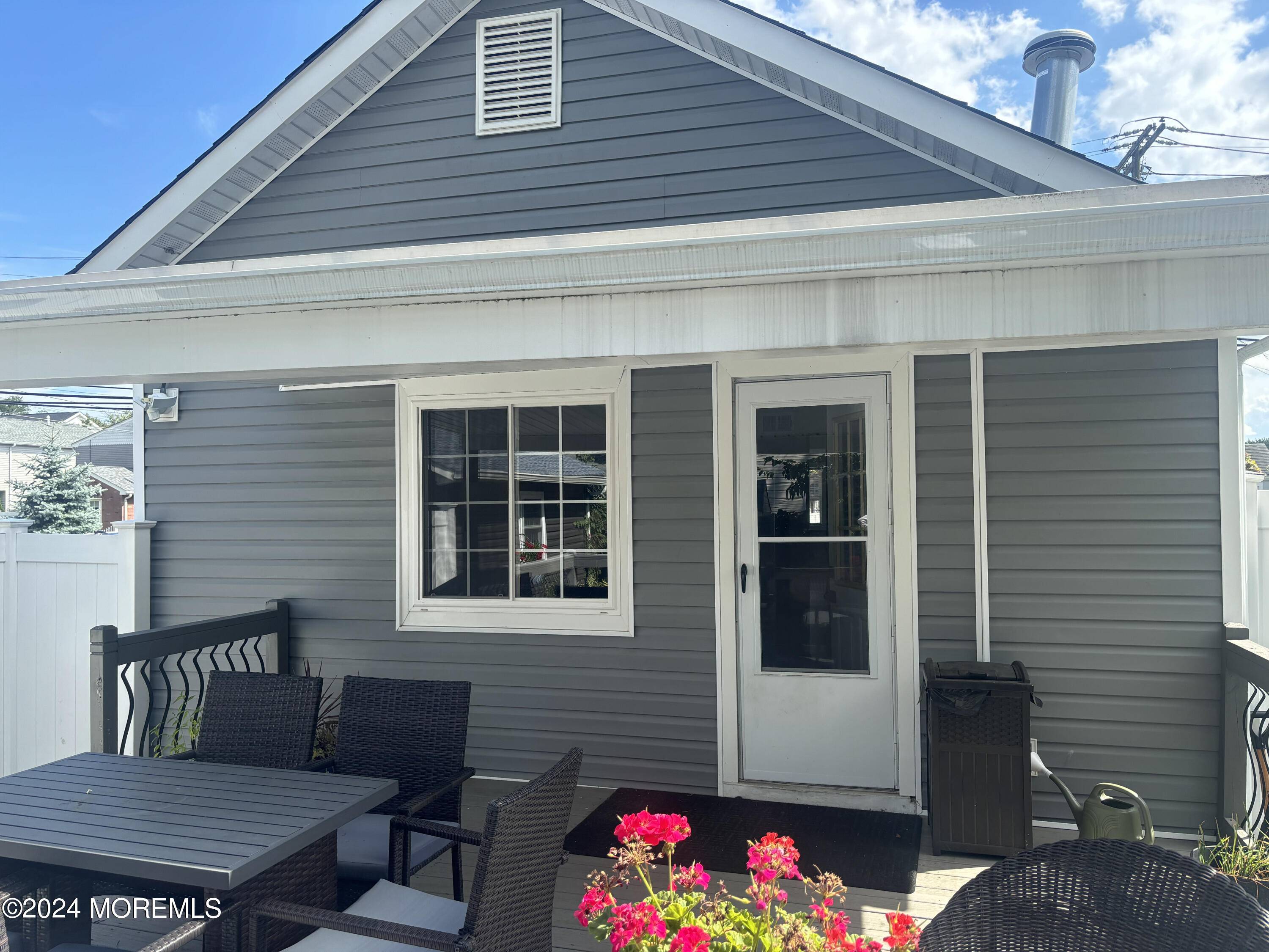 North Middletown, NJ 07748,244 Thompson Avenue
