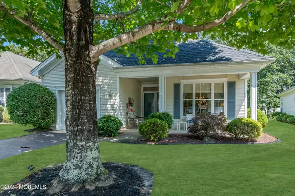 Lakewood, NJ 08701,101 Golden Seasons Drive