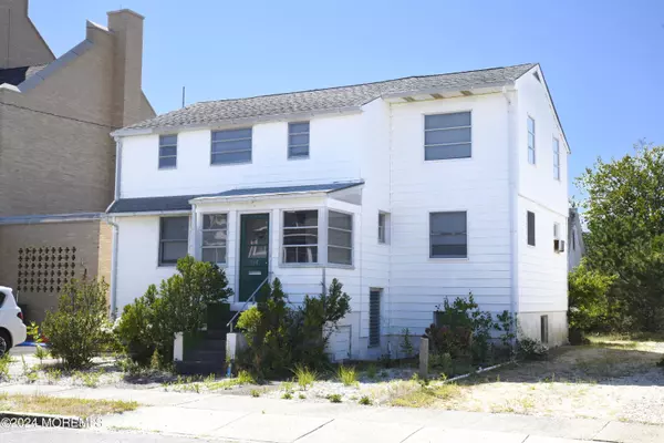 104 Camden Avenue, Lavallette, NJ 08735