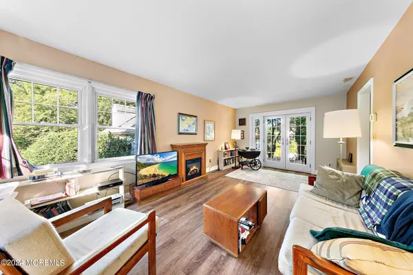 Asbury Park, NJ 07712,1206 Dunlewy Street