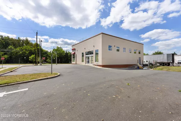 Ewing, NJ 08638,1822 N Olden Avenue
