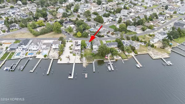 Toms River, NJ 08753,173 Bay Stream Drive