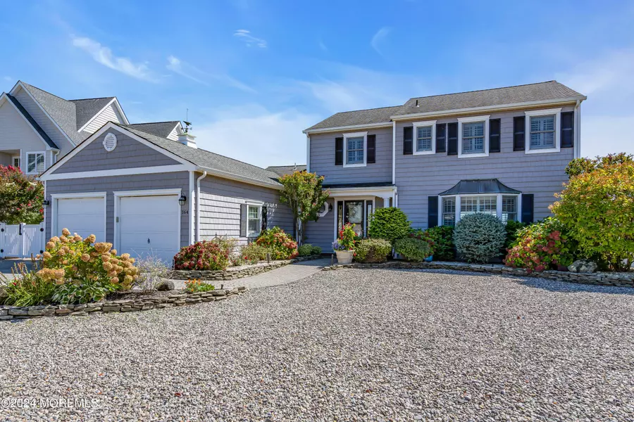 164 Squan Beach Drive, Mantoloking, NJ 08738