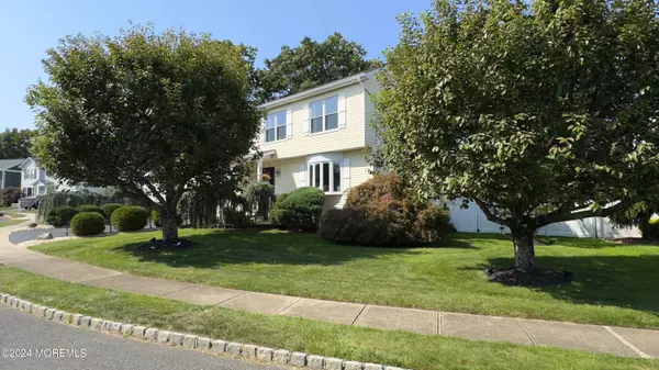 Howell, NJ 07731,18 Jacob Drive